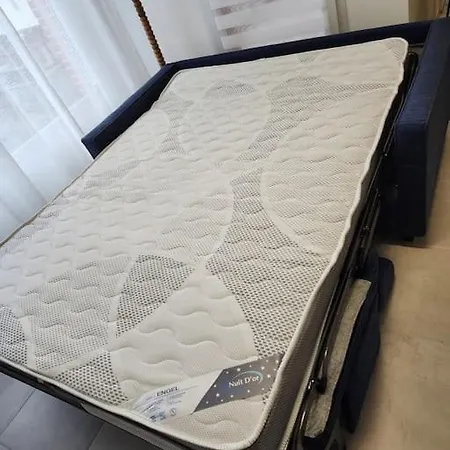 Plein Centre Апартаменты